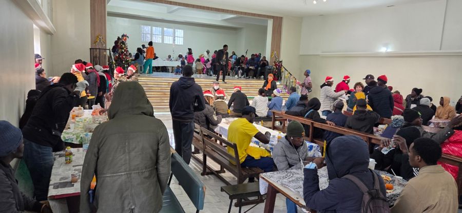 Casablanca: pranzo di Natale per oltre 160 giovani migranti alla Parrocchia Madonna di Lourdes -  29186