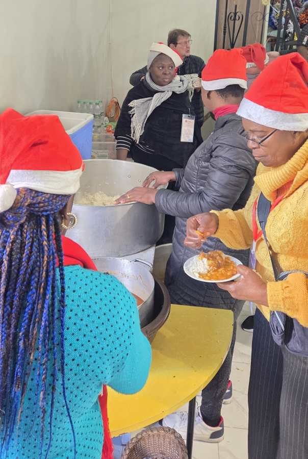 Casablanca: pranzo di Natale per oltre 160 giovani migranti alla Parrocchia Madonna di Lourdes -  29187