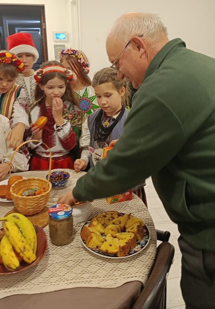 Da Kiev, un Natale di gratitudine e speranza: il messaggio di Don Moreno e del Ch. Nithish -  29193