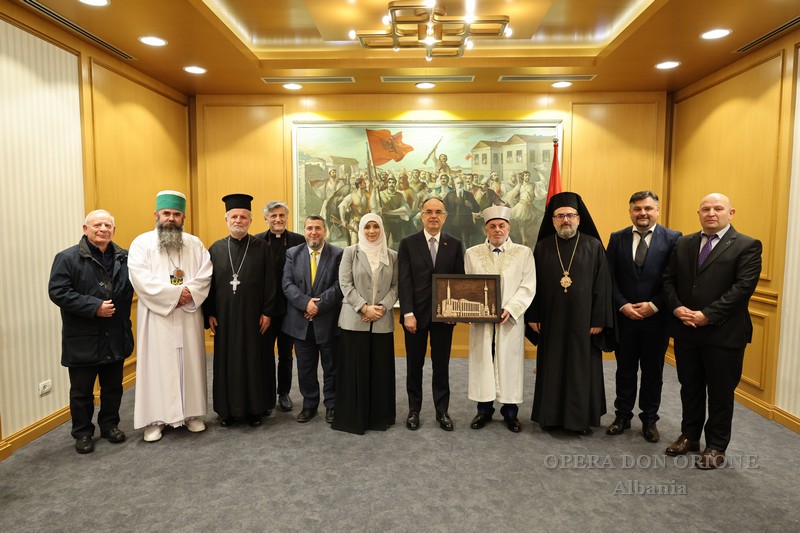 Albania - Custodire la terra, costruire la pace: il cammino interreligioso ad Elbasan -  29441