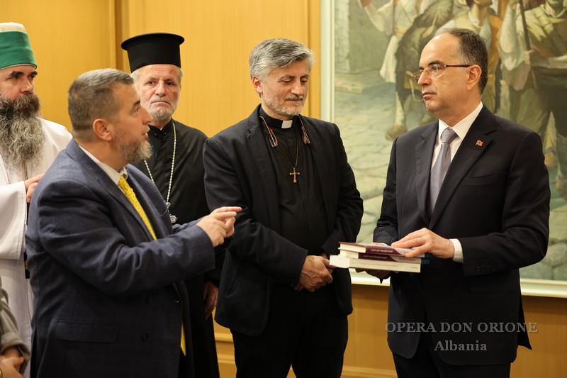 Albania - Custodire la terra, costruire la pace: il cammino interreligioso ad Elbasan -  29447