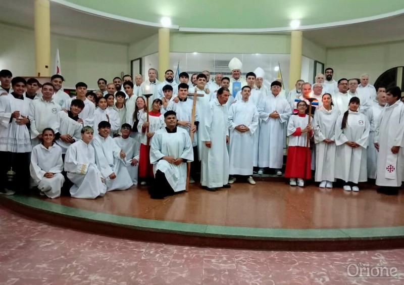 Argentina - Professione religiosa, ministeri e invio missionario nella comunità orionina di Claypole -  29487