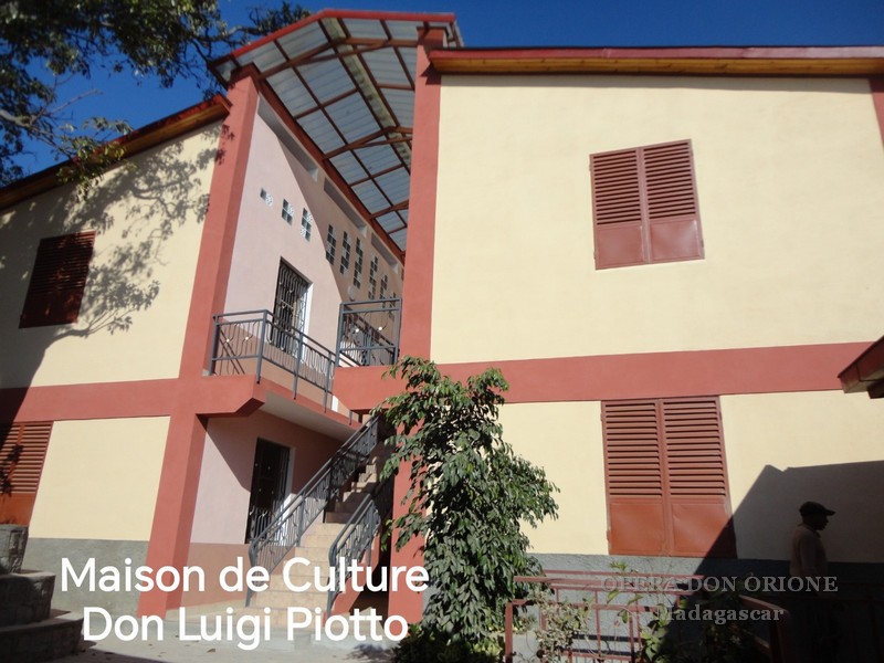 Madagascar - Un sogno realizzato per il Liceo San Luigi Orione di Namehana -  29540