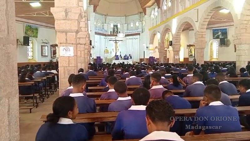 Madagascar - Un sogno realizzato per il Liceo San Luigi Orione di Namehana -  29546