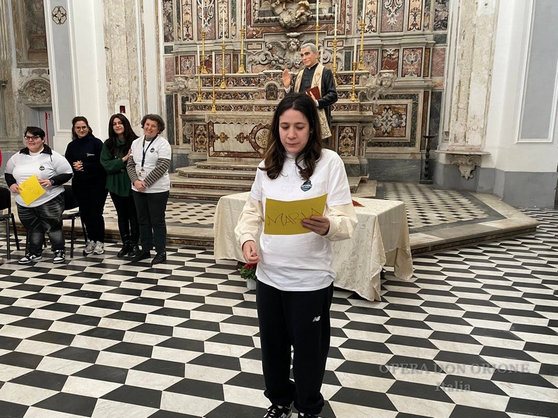  Napoli - La Persona al primo posto. Una giornata di studio al Centro Don Orione  -  29620