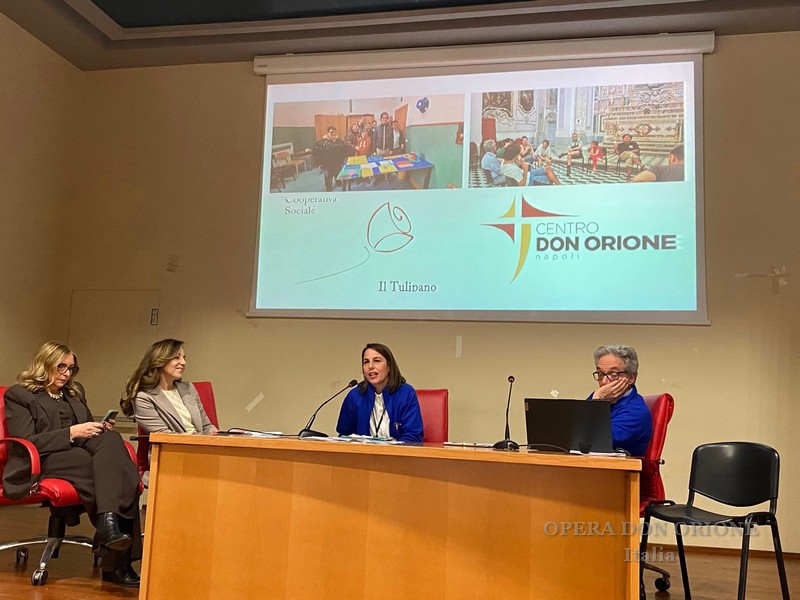  Napoli - La Persona al primo posto. Una giornata di studio al Centro Don Orione  -  29624