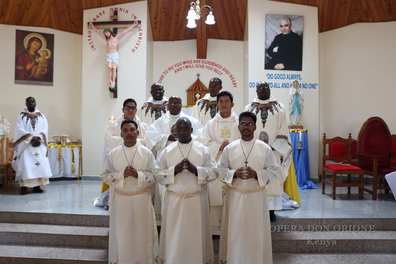 Kenya – A Nairobi la professione perpetua di tre chierici -  29711