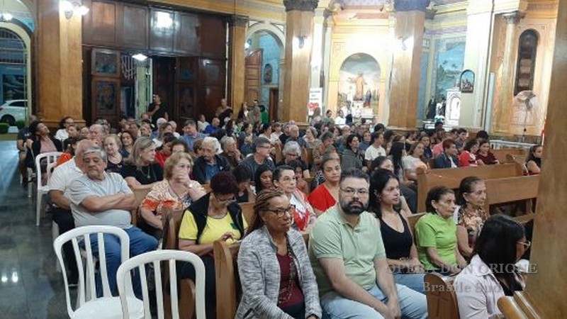 Brasile Sud: Cento anni della Parrocchia di “Nostra Signora Achiropita” -  29869