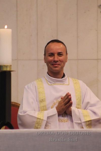 Brasile Sud: L'Ordinazione diaconale di Rubens Soares Siqueira  -  29913
