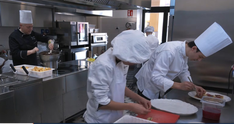Italia – L'Istituto Don Orione di Fano inaugura la Scuola Alberghiera -  29916