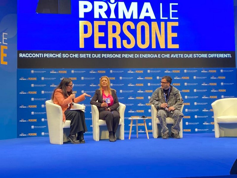 Italia - La visita del Ministro per le Disabilità al Centro Don Orione di Ercolano -  29933