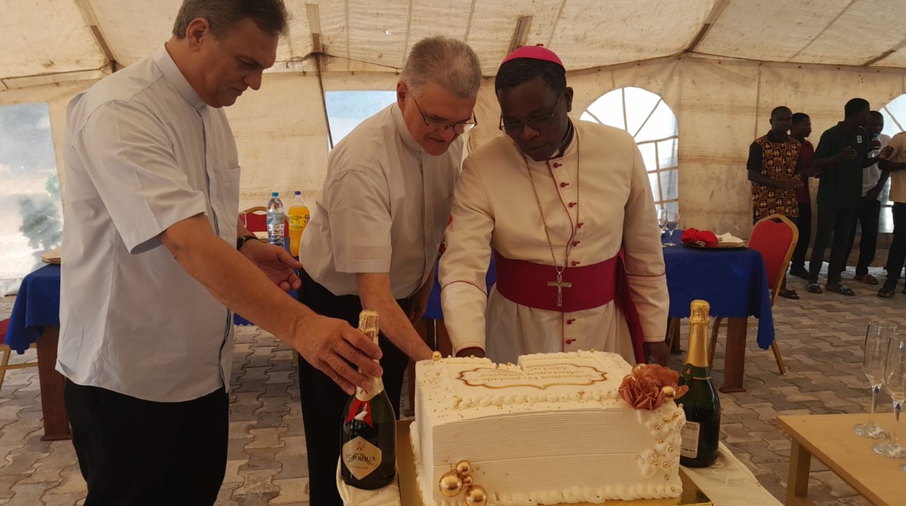 Mozambico: benedetta a Tsalala la nuova Casa di Formazione “Nossa Senhora da Guarda” -  30041