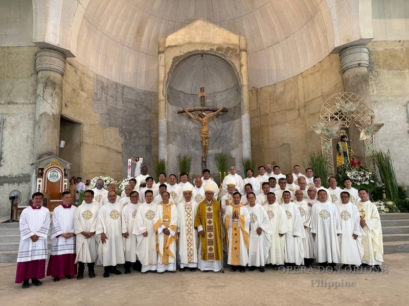 Filippine - Missione, vocazioni e rinnovamento -  30068