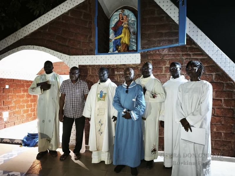 Burkina Faso – Al CHR di Banfora inaugurata la grotta dedicata a “Nostra Signora della Guardia” -  30126