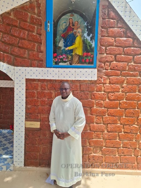 Burkina Faso – Al CHR di Banfora inaugurata la grotta dedicata a “Nostra Signora della Guardia” -  30127