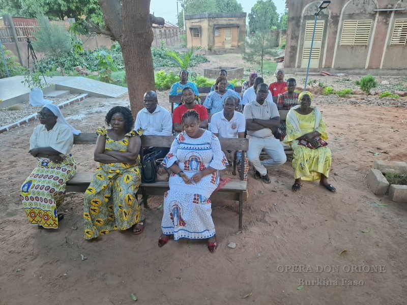 Burkina Faso – Al CHR di Banfora inaugurata la grotta dedicata a “Nostra Signora della Guardia” -  30130