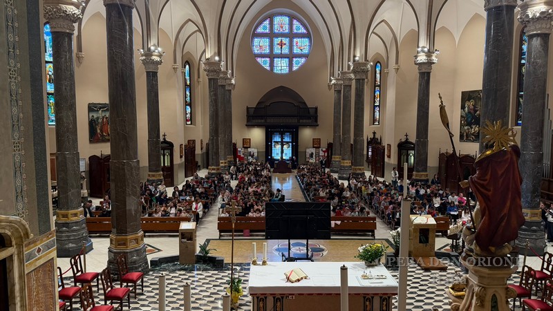 Tortona - Al Santuario della Guardia la preghiera dei giovani inaugura il triduo per san Luigi Orione -  30187