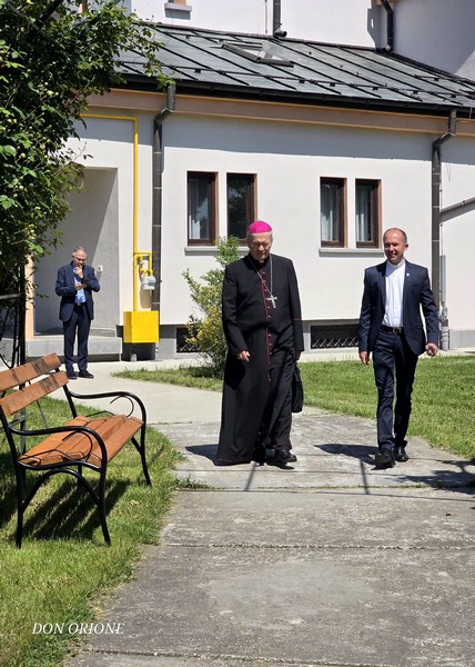 Romania – La comunità orionina di Voluntari-Bucarest celebra i 25 anni della chiesa di S. Luigi Orione -  30221