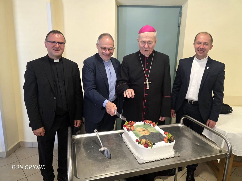 Romania – La comunità orionina di Voluntari-Bucarest celebra i 25 anni della chiesa di S. Luigi Orione -  30222