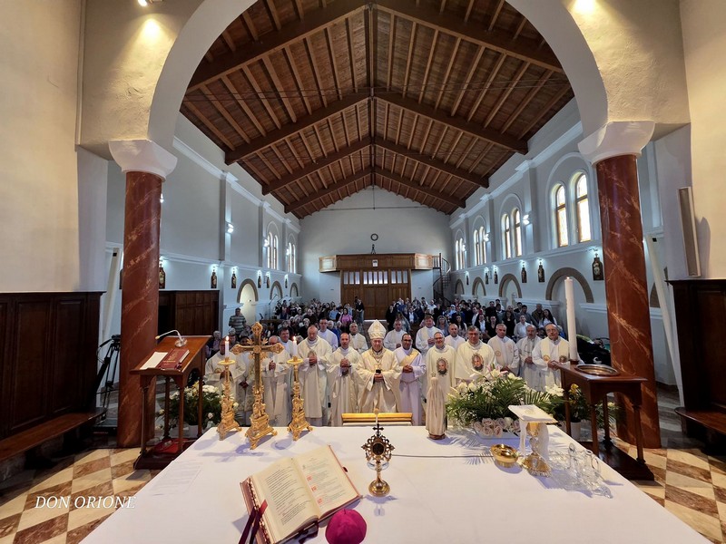 Romania – La comunità orionina di Voluntari-Bucarest celebra i 25 anni della chiesa di S. Luigi Orione -  30224