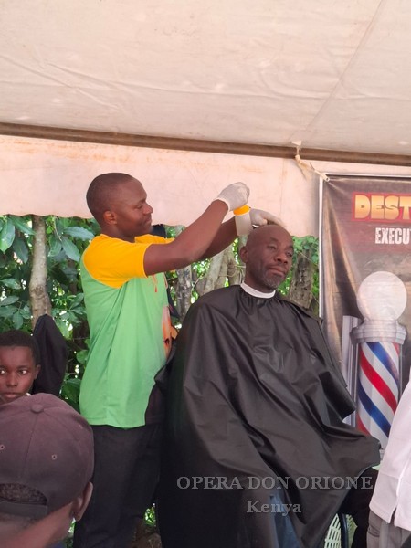 Kenya – A Nyadorera la festa di San Luigi Orione diventa servizio ai più poveri -  30274