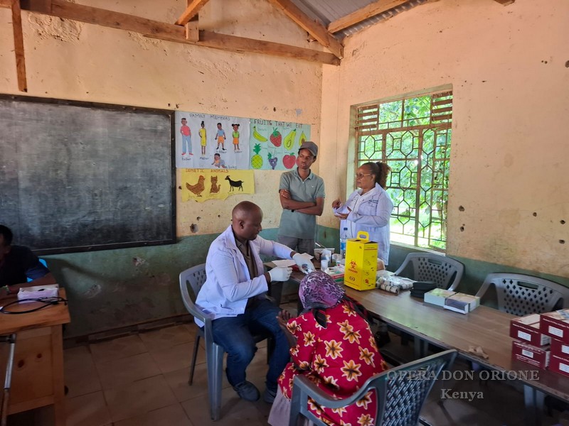 Kenya – A Nyadorera la festa di San Luigi Orione diventa servizio ai più poveri -  30276