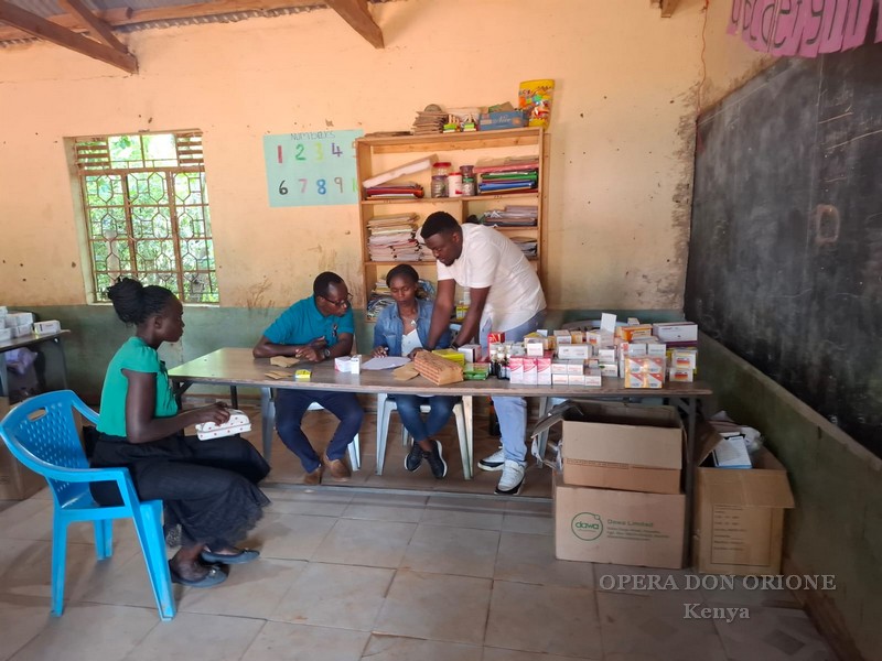 Kenya – A Nyadorera la festa di San Luigi Orione diventa servizio ai più poveri -  30279