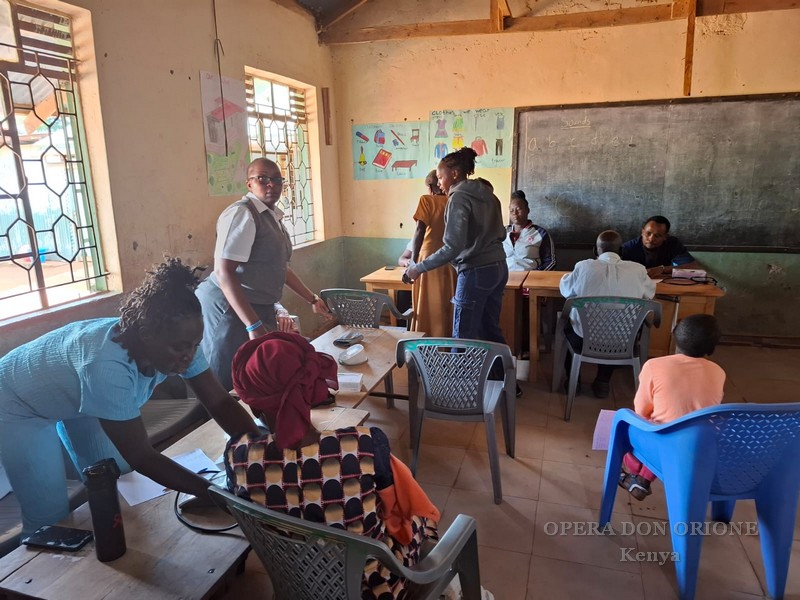 Kenya – A Nyadorera la festa di San Luigi Orione diventa servizio ai più poveri -  30282