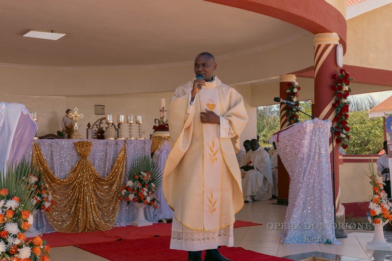 Kenya – Un nuovo sacerdote nella Delegazione di “Nostra Signora del Rosario” -  30295