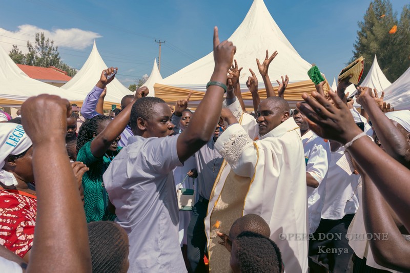 Kenya – Un nuovo sacerdote nella Delegazione di “Nostra Signora del Rosario” -  30296