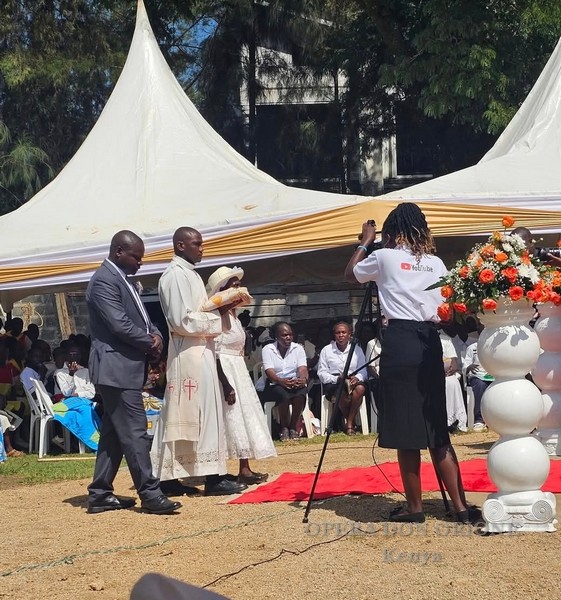 Kenya – Un nuovo sacerdote nella Delegazione di “Nostra Signora del Rosario” -  30302