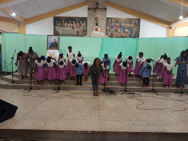 Giubileo d'Oro degli Orionini in Madagascar: Presentazione del Logo e dell'Inno Ufficiale -  30309