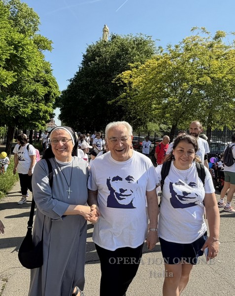 Tortona - Due ruote e passi di solidarietà sotto lo sguardo della Madonna della Guardia -  30346