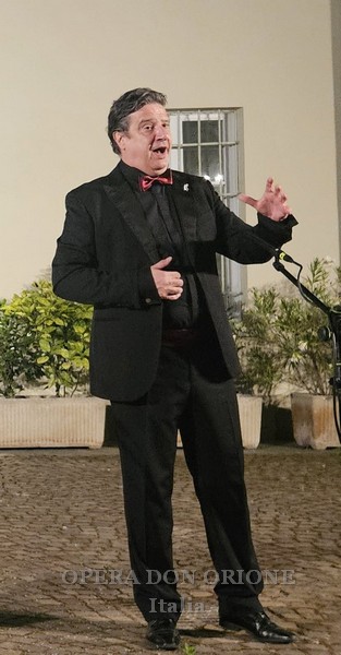 Il bel canto nel cortile del Paterno di Tortona -  30436