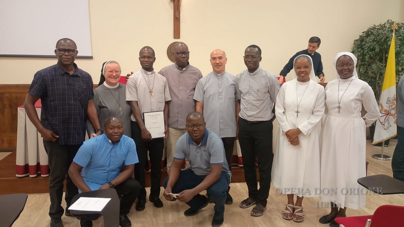 Roma - Alla Gregoriana la difesa di dottorato di P. André Koungbanwobougou Langbong  -  30471