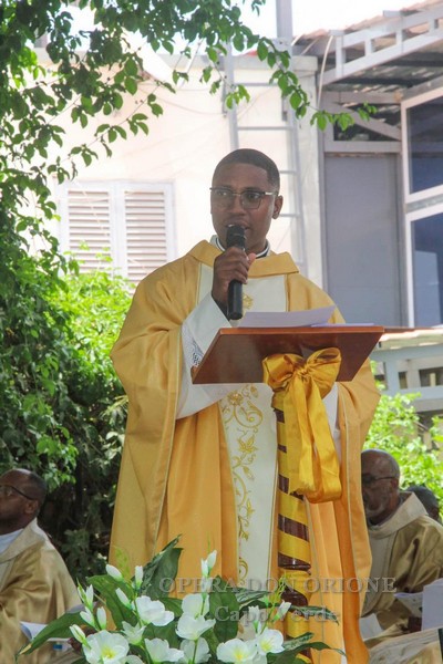 Capo Verde - Igualdino da Silva Tavares ordinato sacerdote -  30546