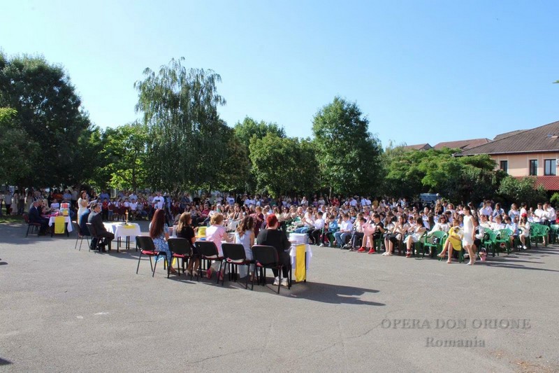 Romania - Giornata di festa a Oradea: premi, benedizione e unità nella Famiglia Carismatica Orionina -  30589