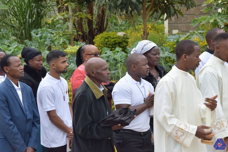 Kenya - Nove novizi emettono la Prima Professione Religiosa a Nairobi -  30684