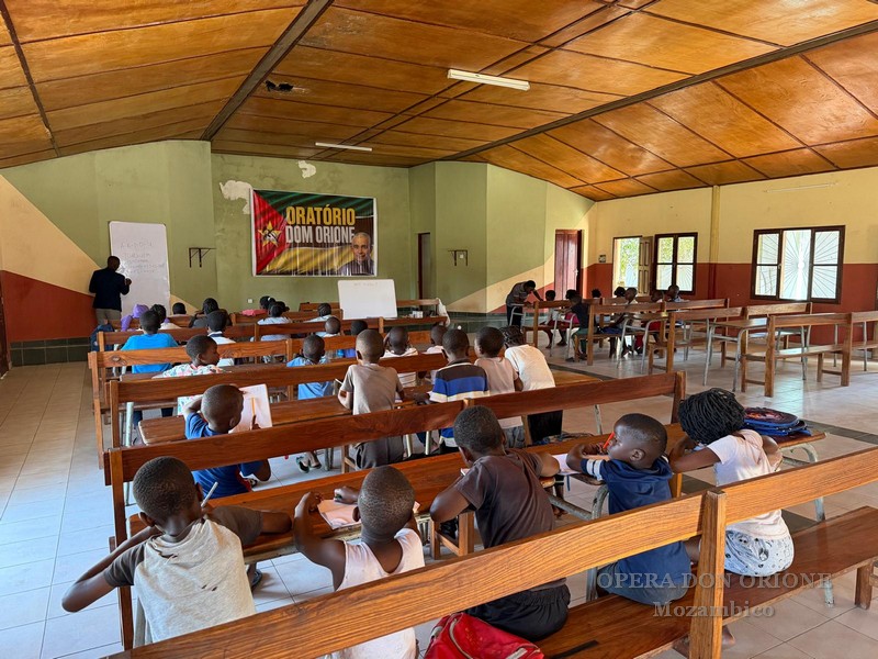 Mozambico - A Beira oltre 60 bambini per il primo giorno dell'Oratorio Dom Orione -  30780