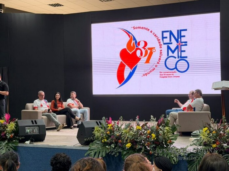 Brasile - 37° ENEMECO: comunione, spiritualità e approfondimento dell'identità cristiana al servizio della vita -  30813