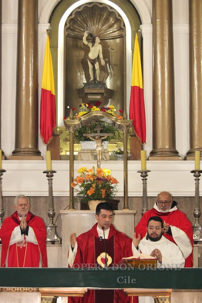 Cile - A Los Angeles ordinato sacerdote Padre Sebastián Vega Selaive  -  30839