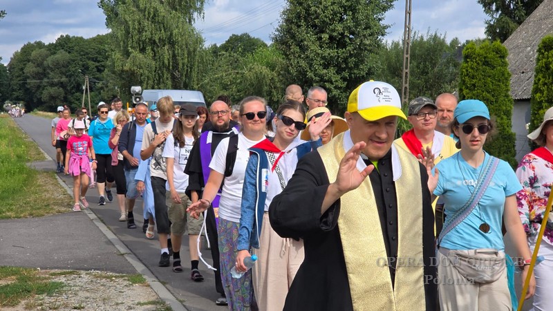 Polonia - Quarant'anni di cammino: il gruppo orionino in pellegrinaggio verso Jasna Góra -  30939