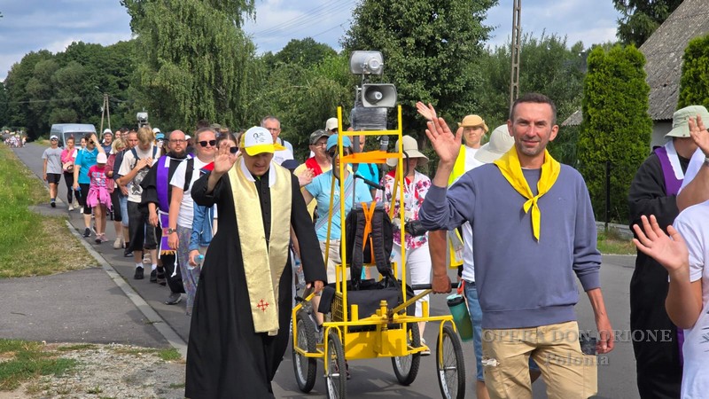 Polonia - Quarant'anni di cammino: il gruppo orionino in pellegrinaggio verso Jasna Góra -  30942