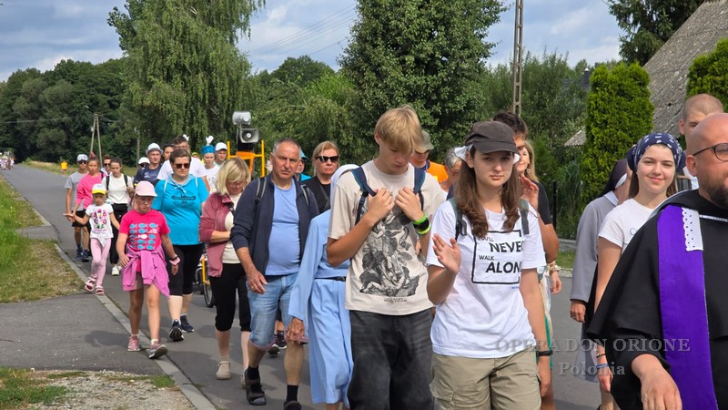 Polonia - Quarant'anni di cammino: il gruppo orionino in pellegrinaggio verso Jasna Góra -  30958