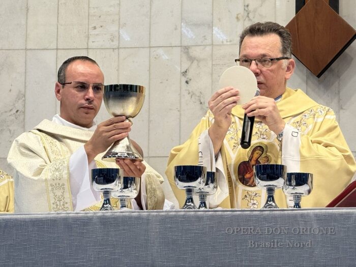Brasile Nord - Fede, servizio e vocazione: nove religiosi istituiti Lettori e Accoliti -  30968