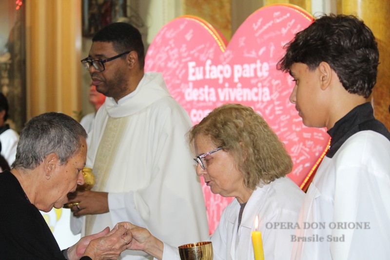 Brasile Sud – Tra fede e tradizione la parrocchia Nostra Signora di Achiropita festeggia il suo primo secolo -  31005