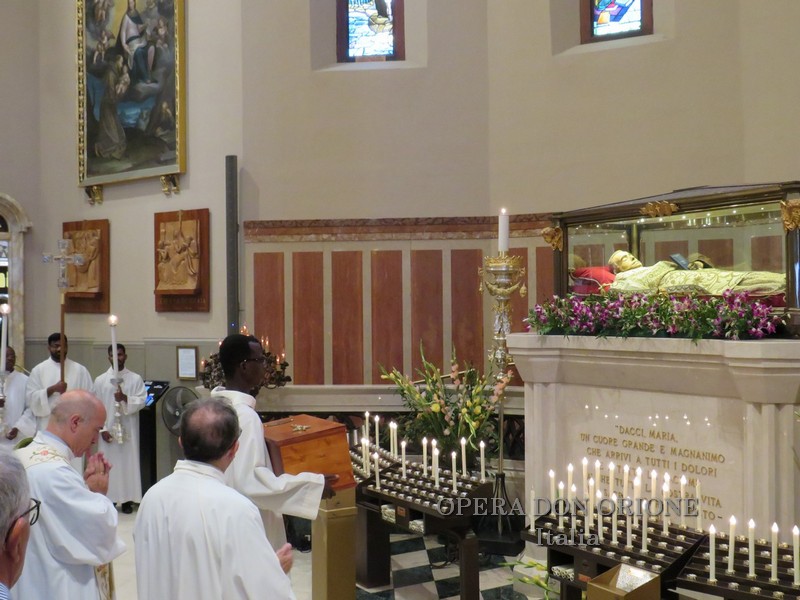 Tortona – La Famiglia Carismatica Orionina accoglie Mamma Carolina al Santuario della Madonna della Guardia -  31140
