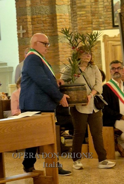 Tortona – La Famiglia Carismatica Orionina accoglie Mamma Carolina al Santuario della Madonna della Guardia -  31159