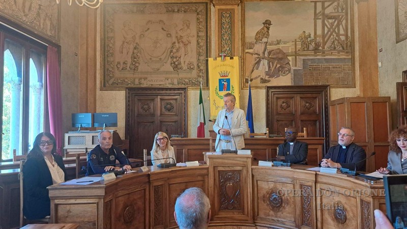 Italia - Avezzano cuore della Protezione Civile d'Abruzzo nel nome di Don Orione -  31413
