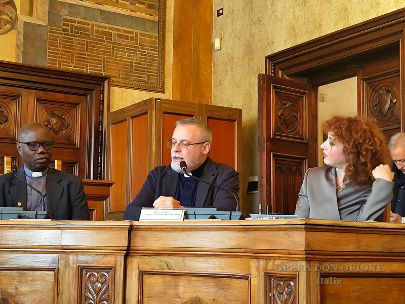 Italia - Avezzano cuore della Protezione Civile d'Abruzzo nel nome di Don Orione -  31418